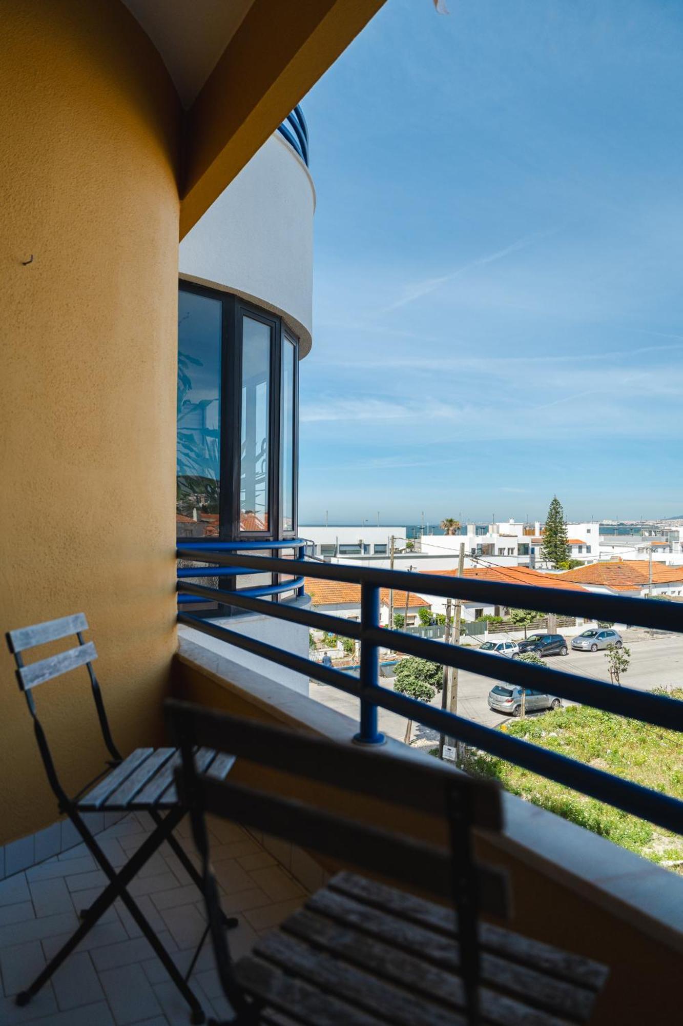 Sea View & Sundown, 150M From The Beach And Surf Spots كوستا دا كاباريكا المظهر الخارجي الصورة
